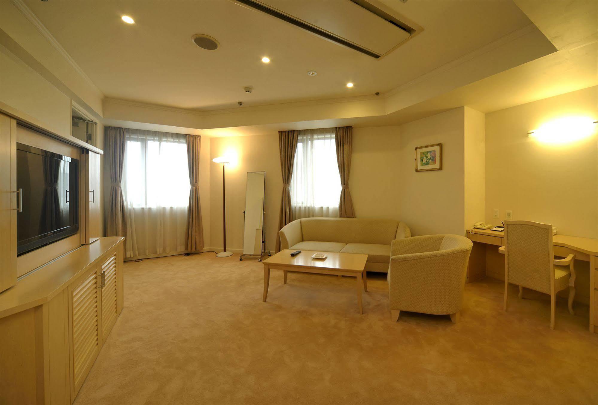 Amami Sunplaza Hotel Extérieur photo